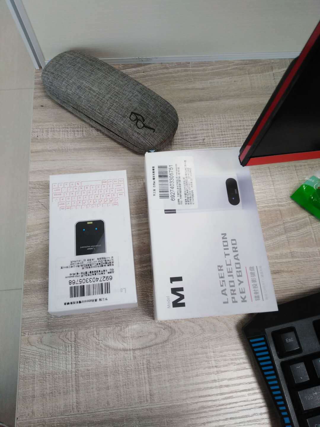 Virtual Laser Keyboard Wireless Projector With Computer Pads For Mobile